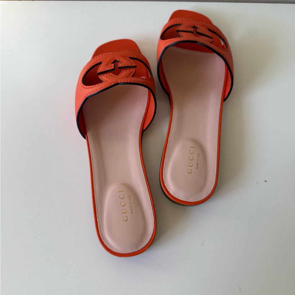 Gucci Women's Orange Slide Sandals - Picture 3 of 7